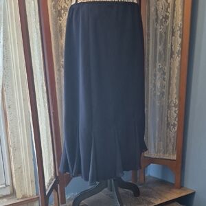 Elegant Black Women's Skirt